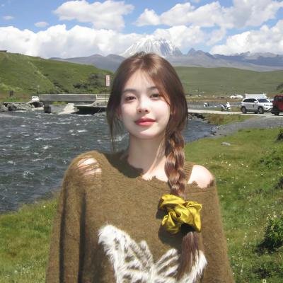 花花公子之千面女陪游